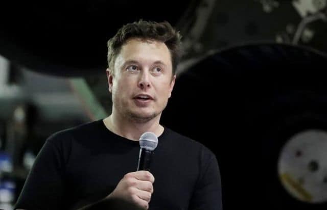 SEC seeks to oust Musk