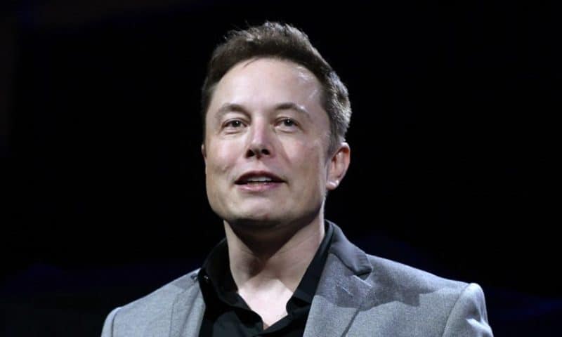 Elon Musk mocks SEC
