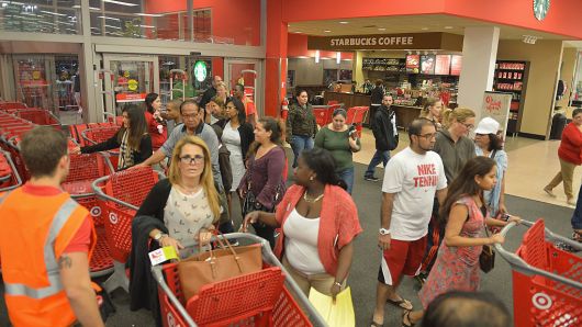 Black Friday, Thanksgiving Day foot traffic dips 1 percent from 2017: ShopperTrak