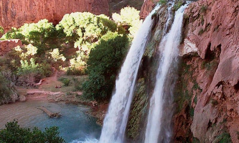 Tribal Land Known for Waterfalls Won’t Allow Tour Guides