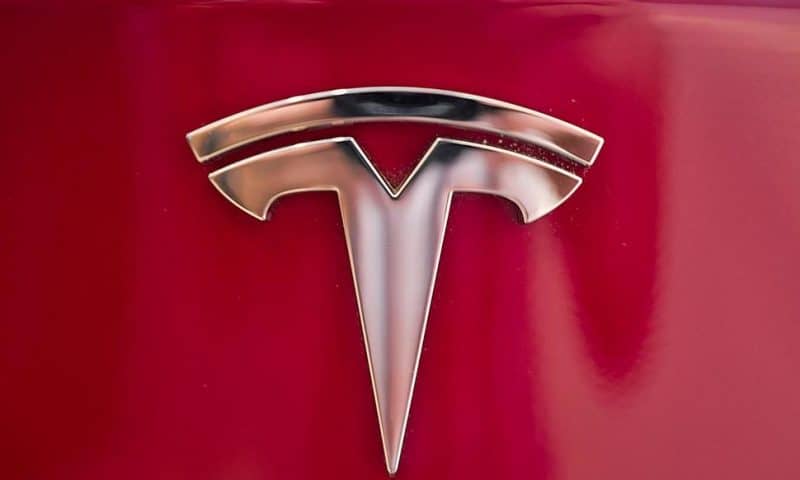 Tesla Reduces Prices on Models S and X Amid Stock Slump