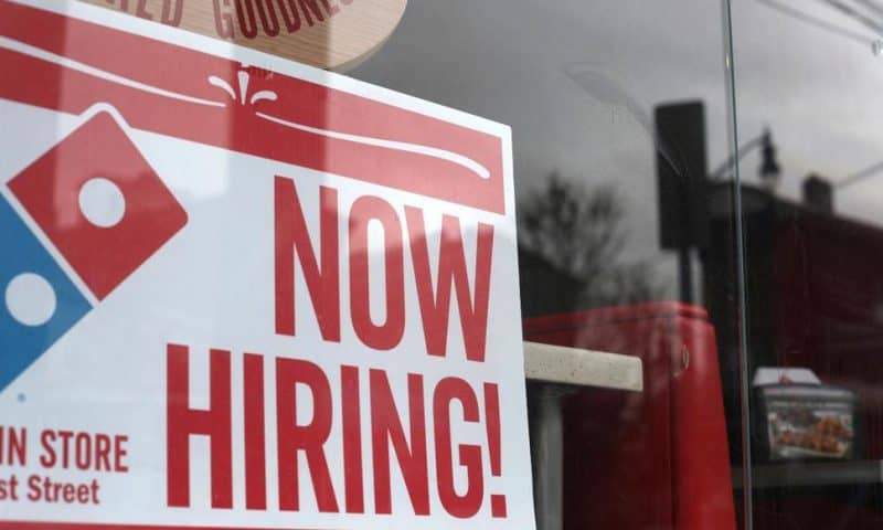 Survey: US Businesses Are Hiring; 275K Jobs in April