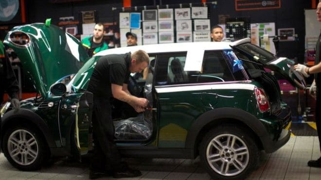 Brexit shutdown slashes UK car production by 45%