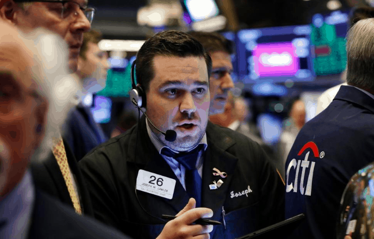 Markets Right Now: Dow Has Small Loss as Momentum Fades