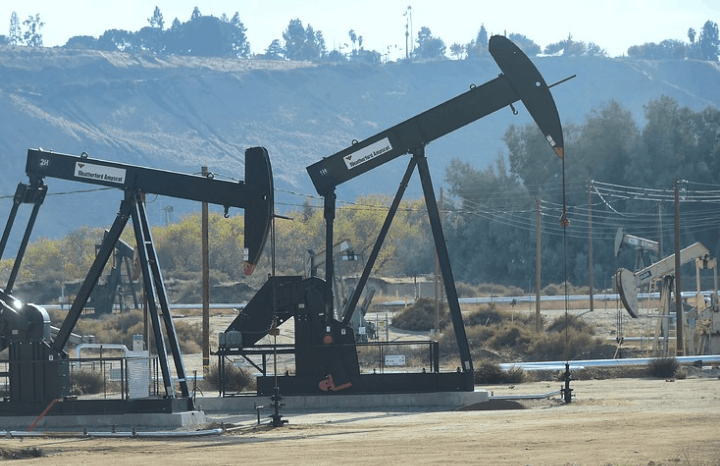 Oil logs weekly gain with market fundamentals ‘at an inflection point’