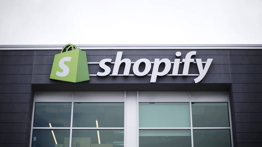 Shopify stock rockets higher after earnings; COO sees ...