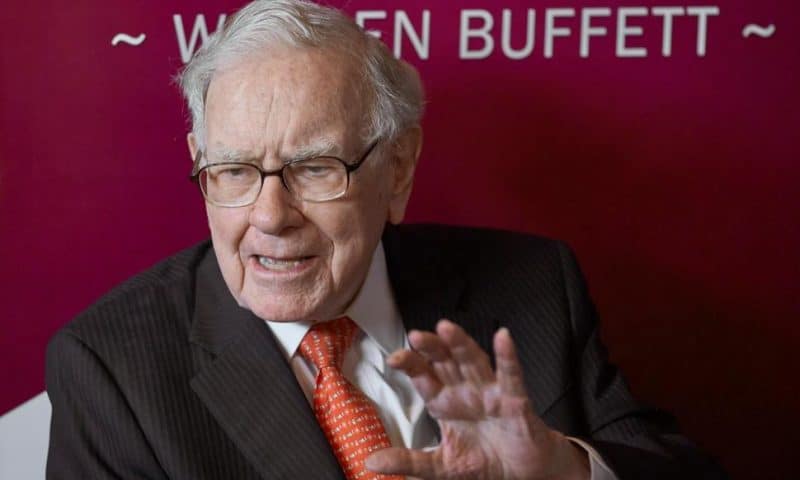 Berkshire Hathaway’s Third-Quarter Profits Decline 11%