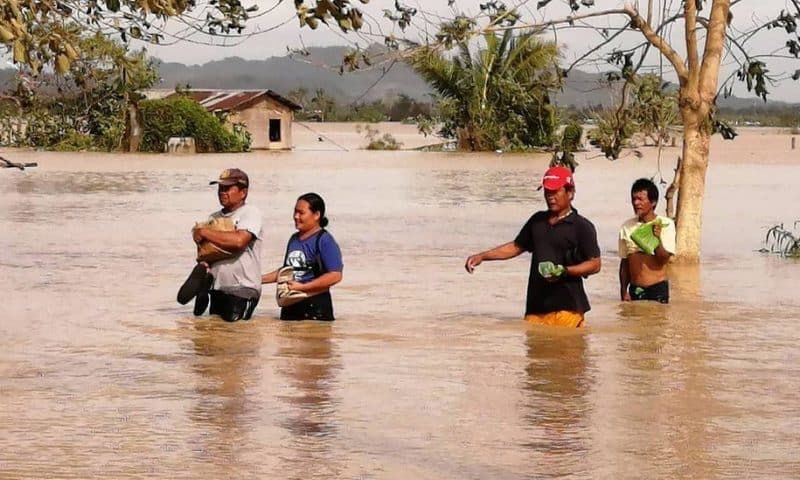 Typhoon Phanfone: Philippines counts cost of deadly storm