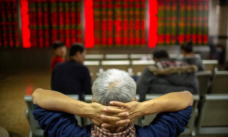 Asian Shares Mostly Higher in Quiet Post-Christmas Trading