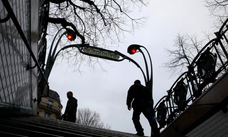 France Enters Crucial Week of Talks With Unions on Pensions