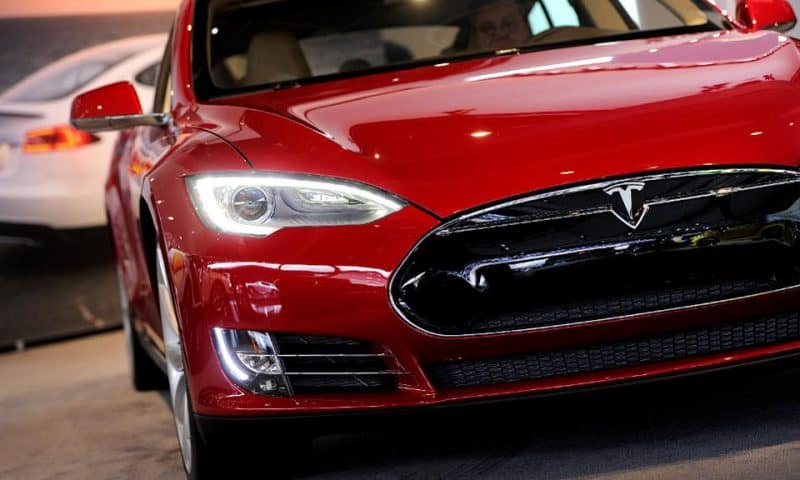 It’s Okay To Completely Ignore Tesla’s Insane Stock Surge