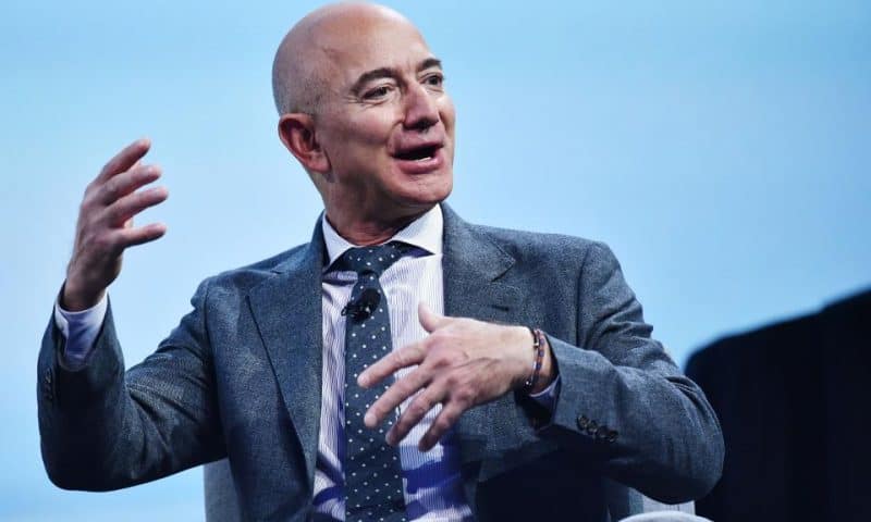 Bezos Wealth Rises $7.9 Billion on the Worst Day of the Year for Market