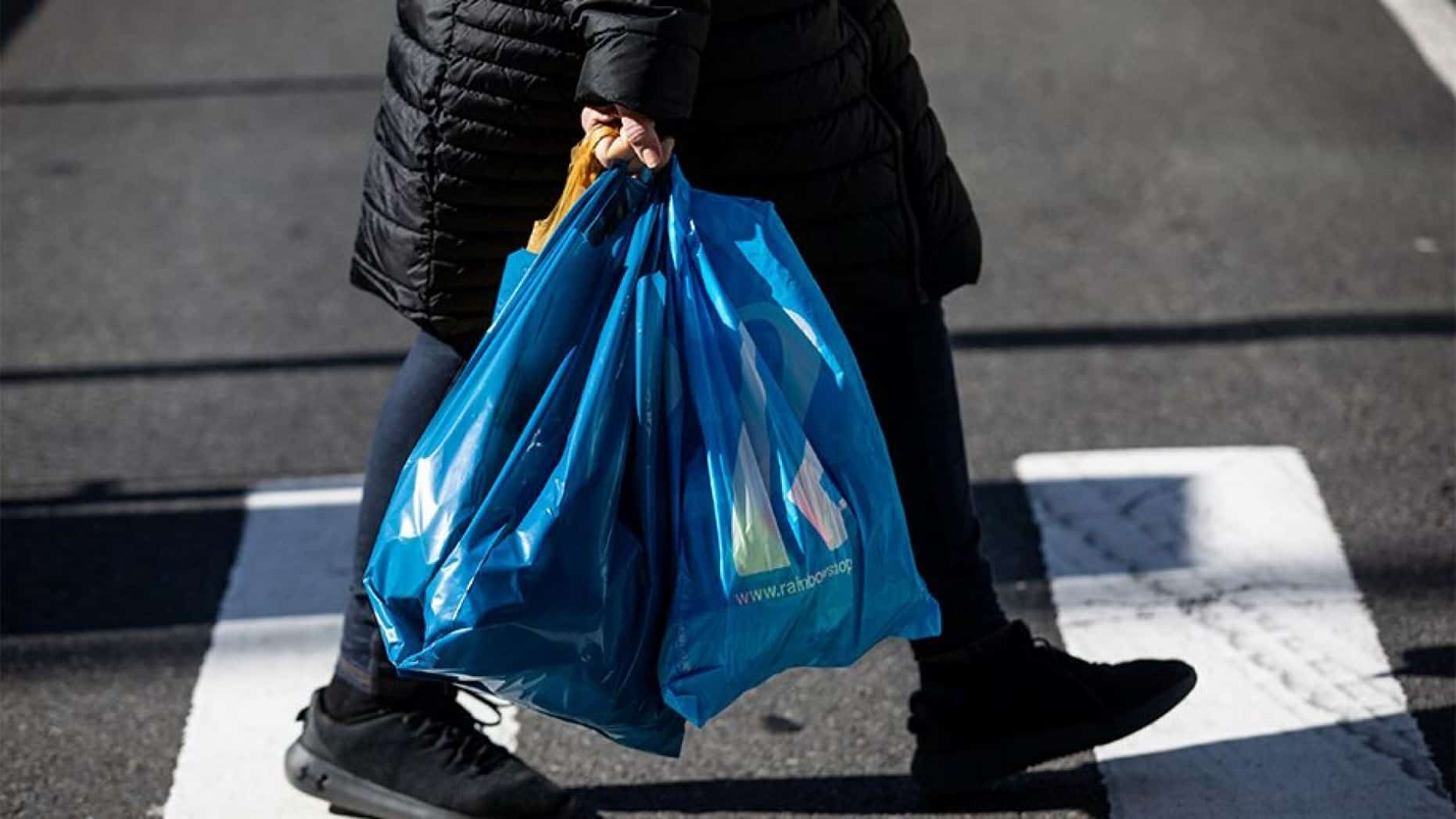 New York's plasticbag ban frustrates many shoppers Biotech Today