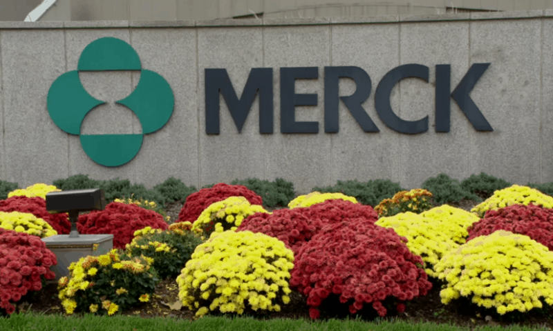 Merck backs up Peloton buyout with promising kidney cancer data