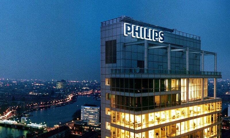 Philips sees medtech sales drop, connected care demand rise in the face of COVID-19