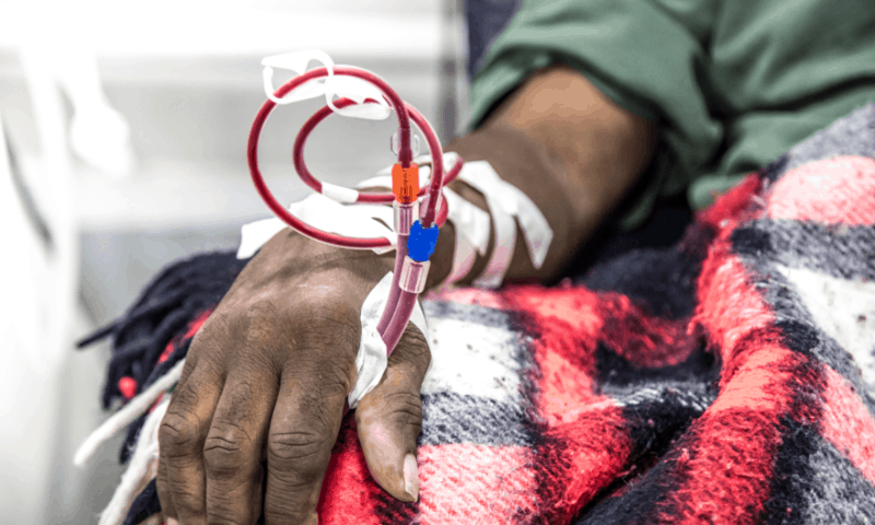 In face of COVID-19 threat, more dialysis patients bring treatment home