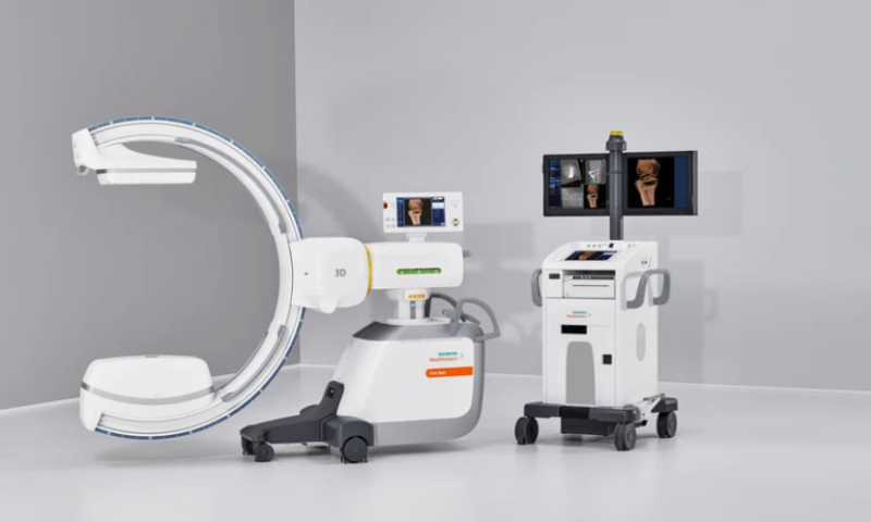 Siemens Healthineers adds VR training for mobile 3D X-ray system with PrecisionOS collab