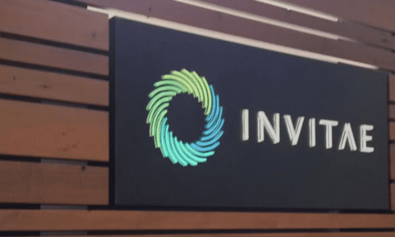 As restructuring continues and revenues grow, Invitae CEO warns total recovery won’t happen this year