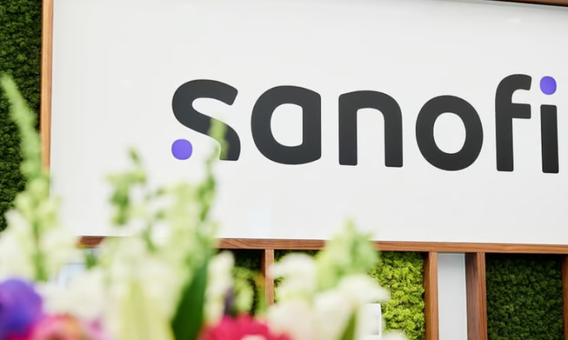 Sanofi’s $1.1B eczema drug hits midphase goal, spurring talk of phase 3 and new indications