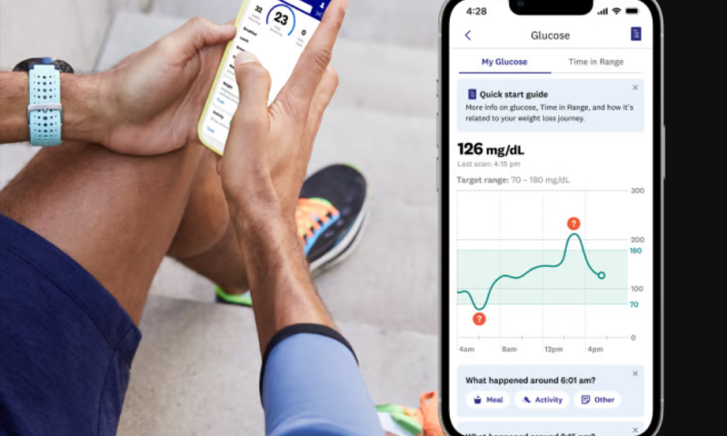 Abbott, WeightWatchers unveil CGM-connected app feature for people with Type 2 diabetes