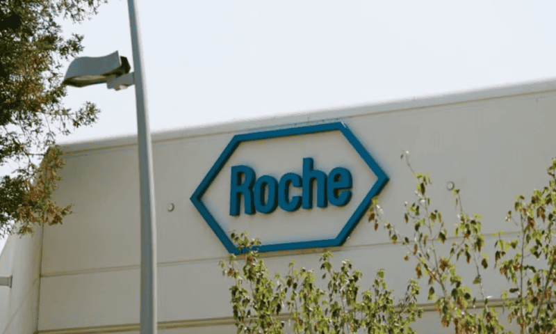 Roche drops oral eye disease drug after completing phase 2, pulls back from solid tumor bispecific