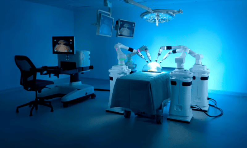 CMR Surgical lands FDA clearance for Versius robot amid CEO swap