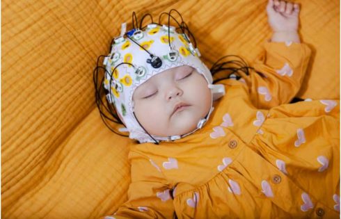 Infants at higher autism likelihood show shallower deep sleep, even in quiet rooms