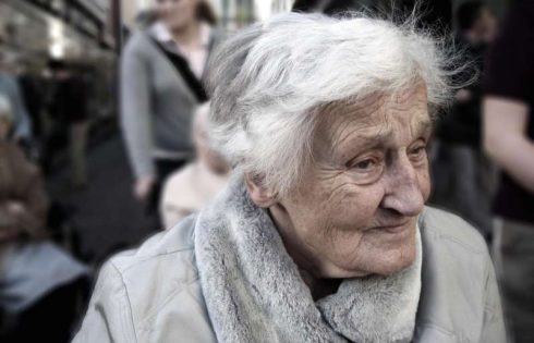 Sex differences in dementia risks reveal stronger cognitive impacts in women