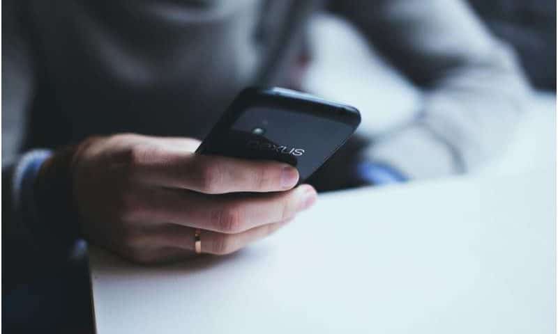 Smartphone unlock can measure heart rate, potentially bringing health monitoring to billions worldwide