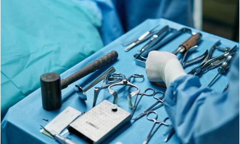 Major surgery may accelerate memory loss in 1 in 7 older adults